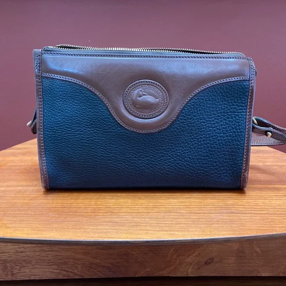 Vintage Dooney & Bourke Crossbody - Picture 1 of 6